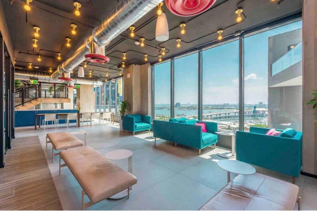 Vibrant Studio Downtown Miami公寓 外观 照片